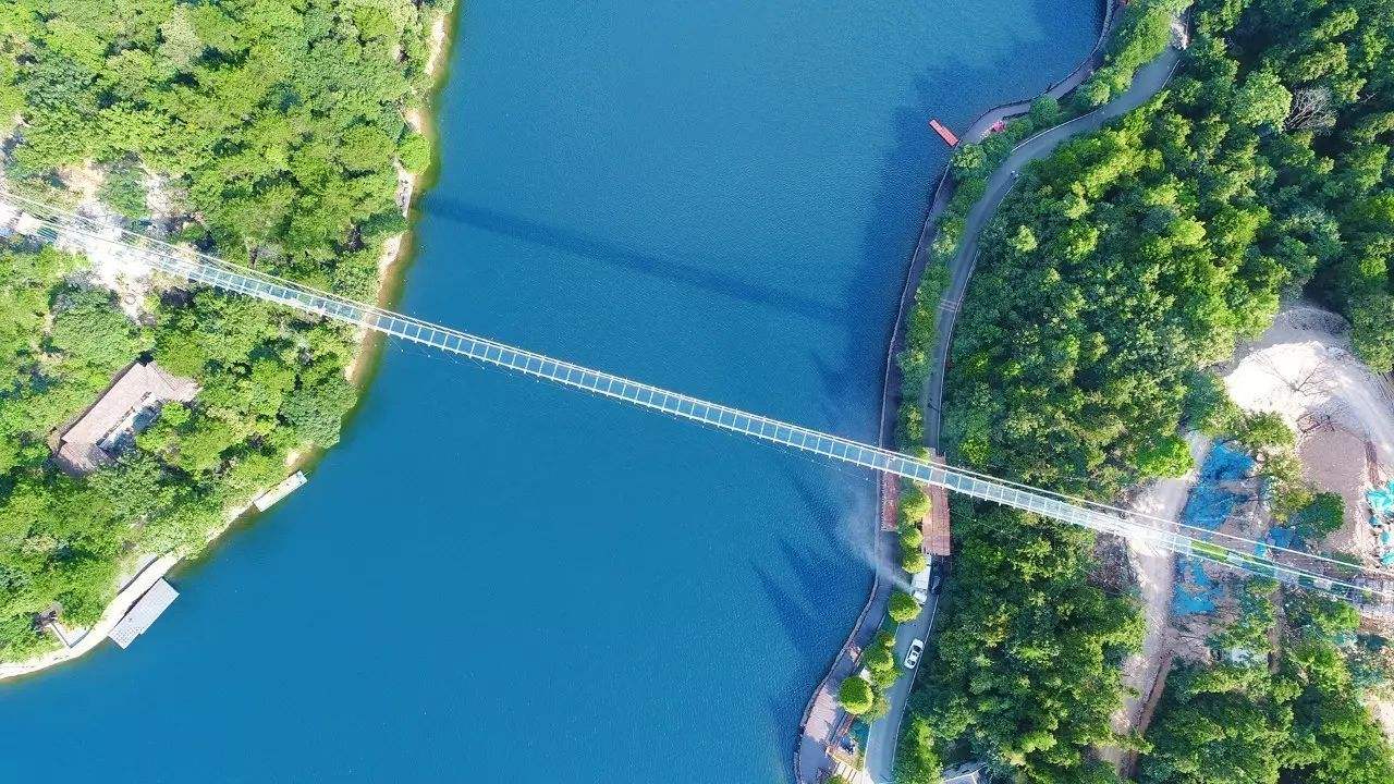 石燕湖